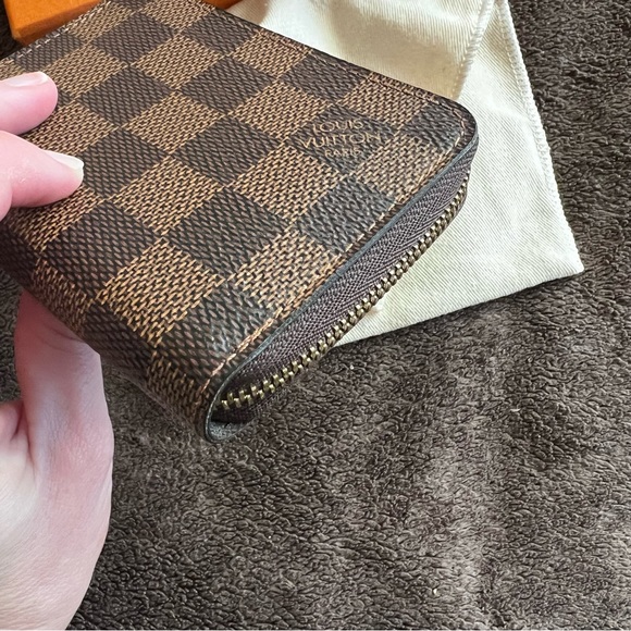 LOUIS VUITTON DAMIER EBENE ZIPPY COIN PURSE WALLET - Picture 14 of 16